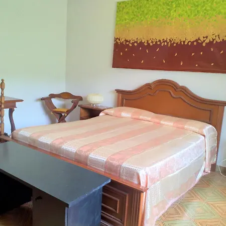 Hotel Velia 3*